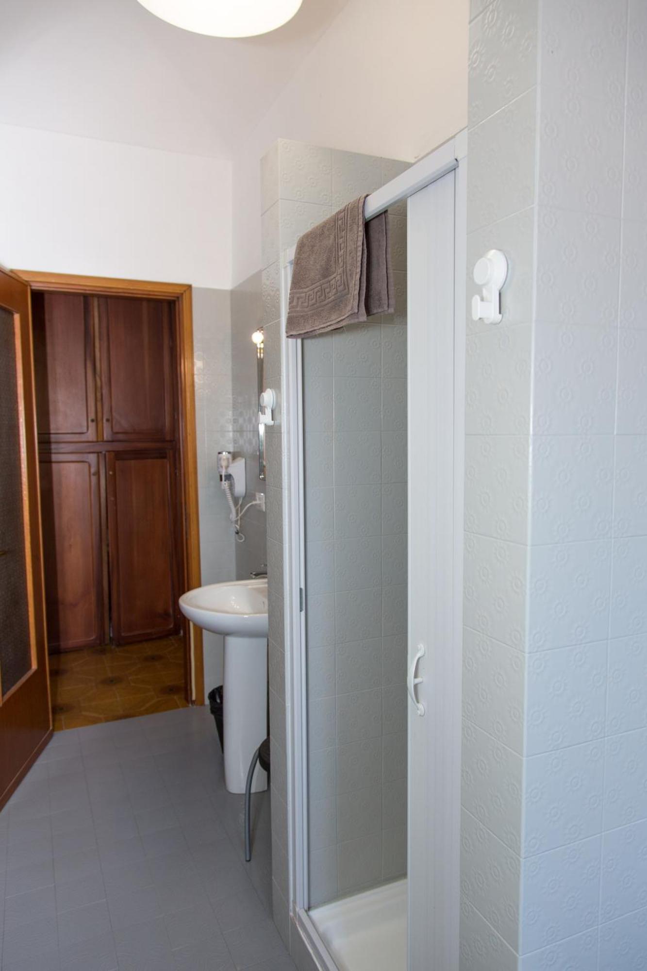 Guest House Turin Metro Young מראה חיצוני תמונה