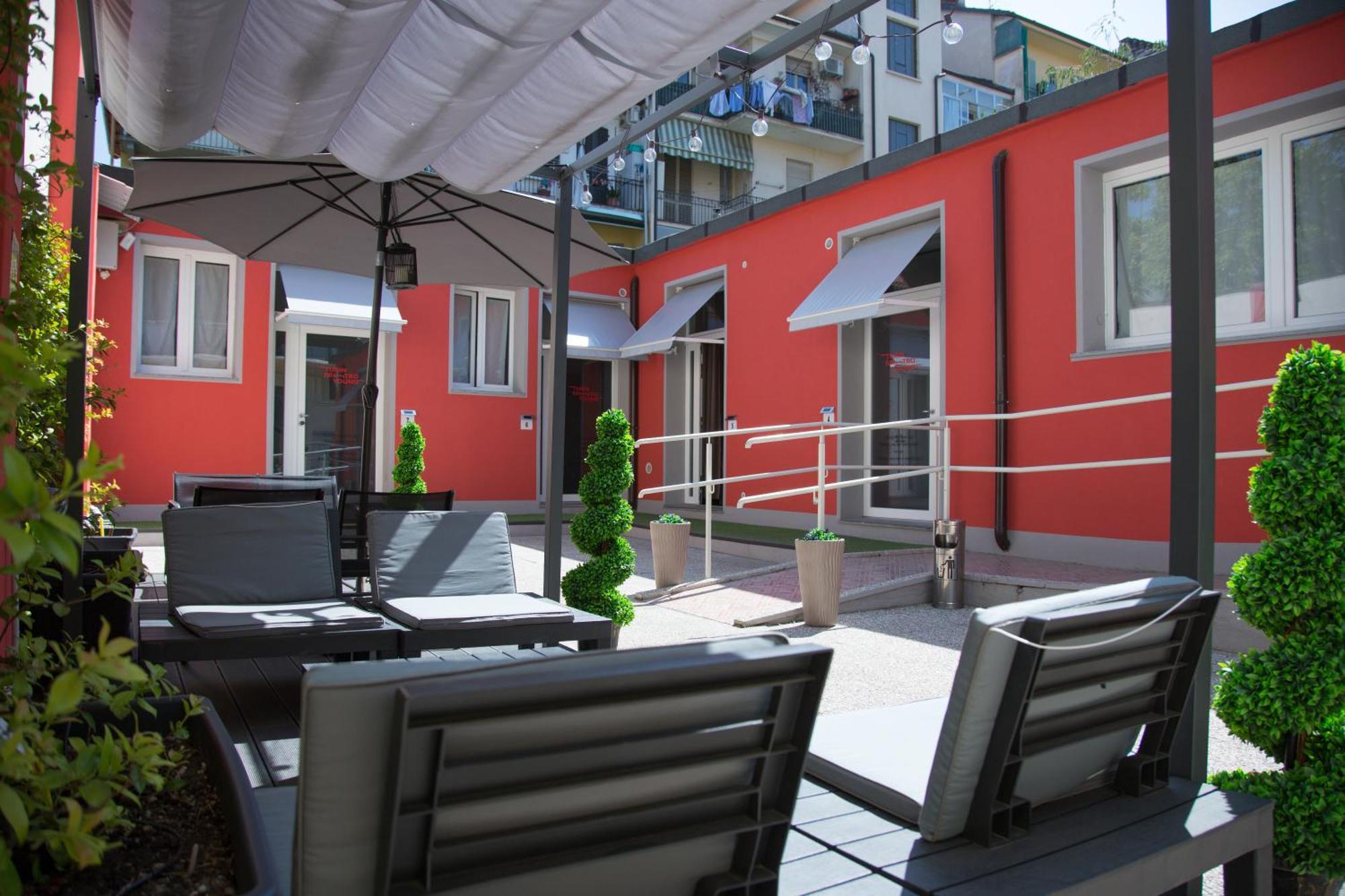Guest House Turin Metro Young מראה חיצוני תמונה